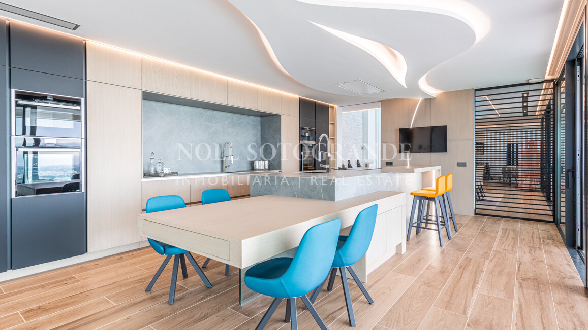 Neu gebaute moderne Villa zum Verkauf - La Reserva de Sotogrande