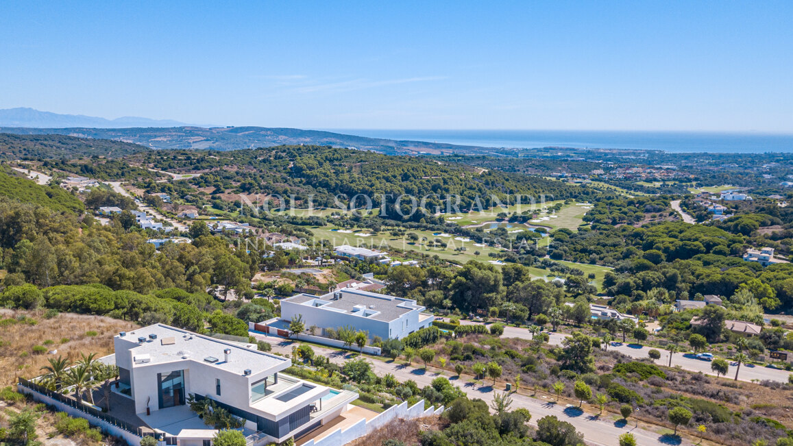 Neu gebaute moderne Villa zum Verkauf - La Reserva de Sotogrande