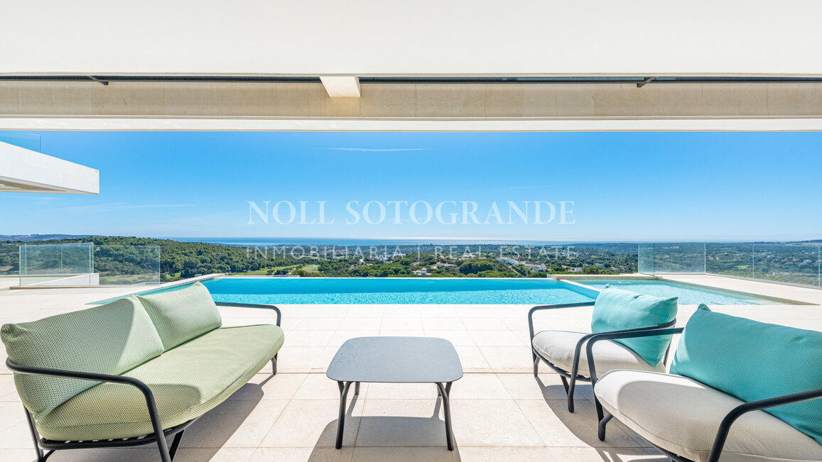 Neu gebaute moderne Villa zum Verkauf - La Reserva de Sotogrande