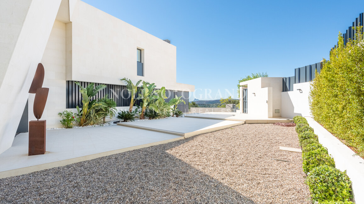 Neu gebaute moderne Villa zum Verkauf - La Reserva de Sotogrande