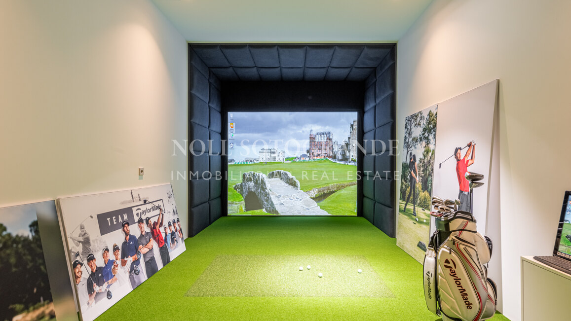 Luxury Golf Villa in Sotogrande Alto for sale