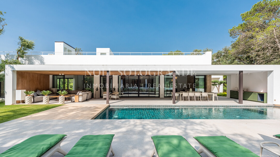 Luxury Golf Villa in Sotogrande Alto for sale