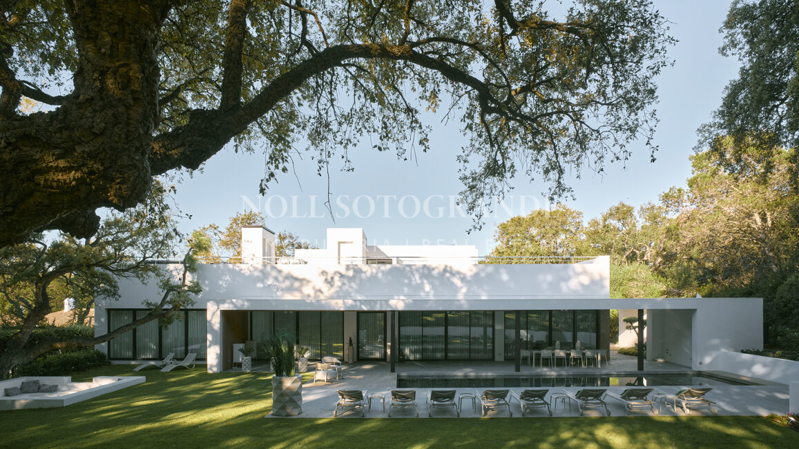 Luxury Golf Villa in Sotogrande Alto for sale