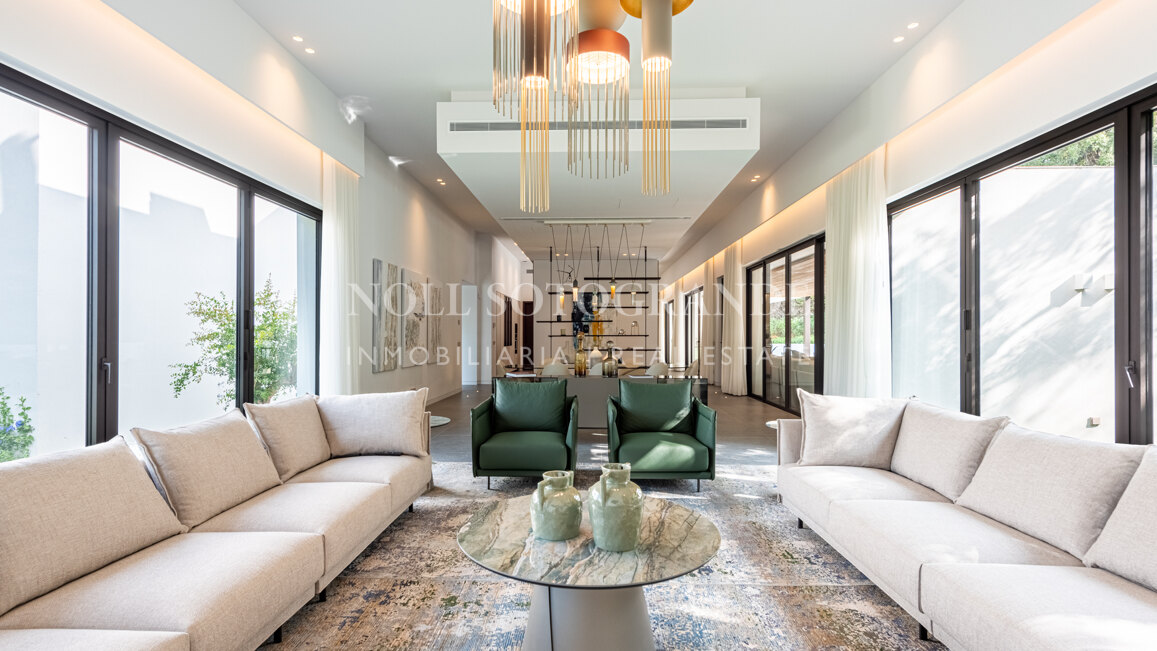 Luxury Golf Villa in Sotogrande Alto for sale