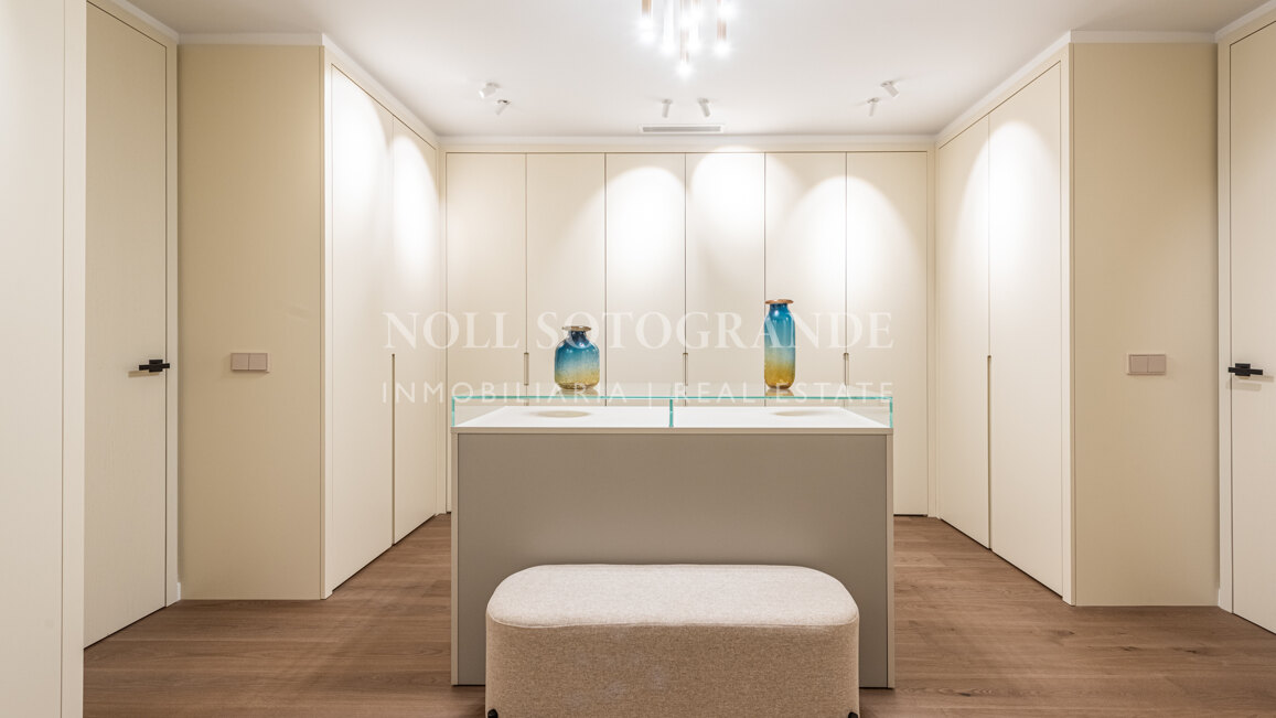 Luxury Golf Villa in Sotogrande Alto for sale