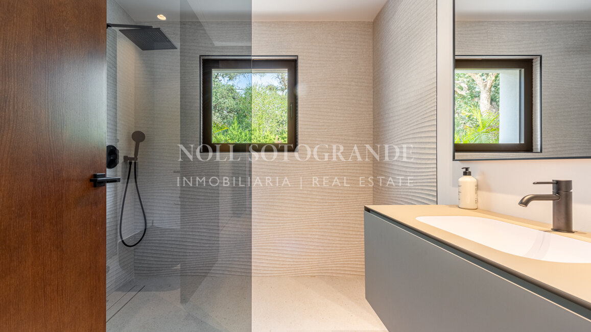 Luxury Golf Villa in Sotogrande Alto for sale