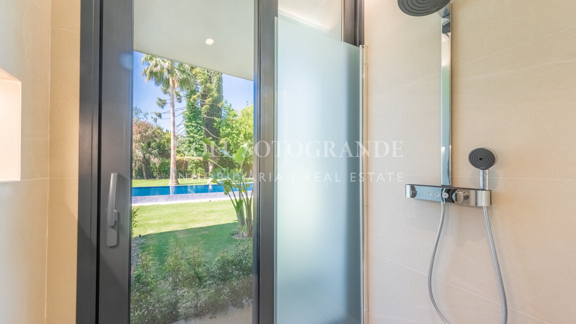 Villa Isabel - Luxuriöse zeitgenössische Villa in Kings & Queens, Sotogrande - 5 Schlafzimmer
