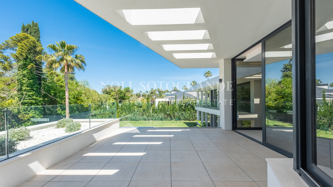 Villa Isabel - Luxuriöse zeitgenössische Villa in Kings & Queens, Sotogrande - 5 Schlafzimmer