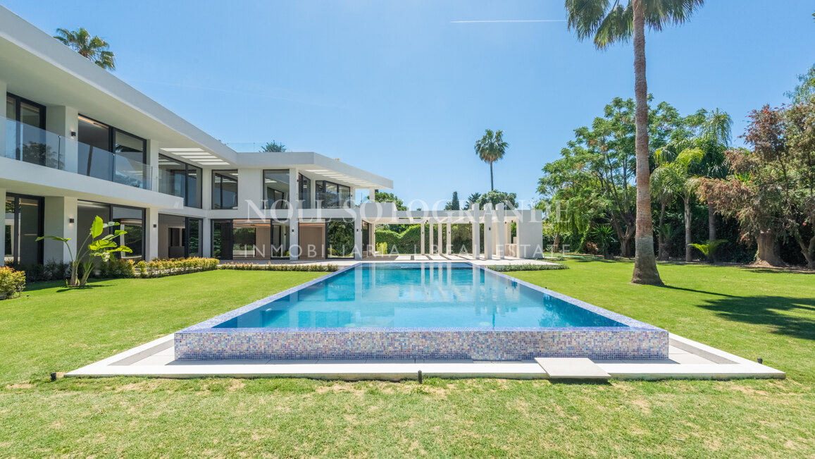 Villa Isabel - Luxuriöse zeitgenössische Villa in Kings & Queens, Sotogrande - 5 Schlafzimmer