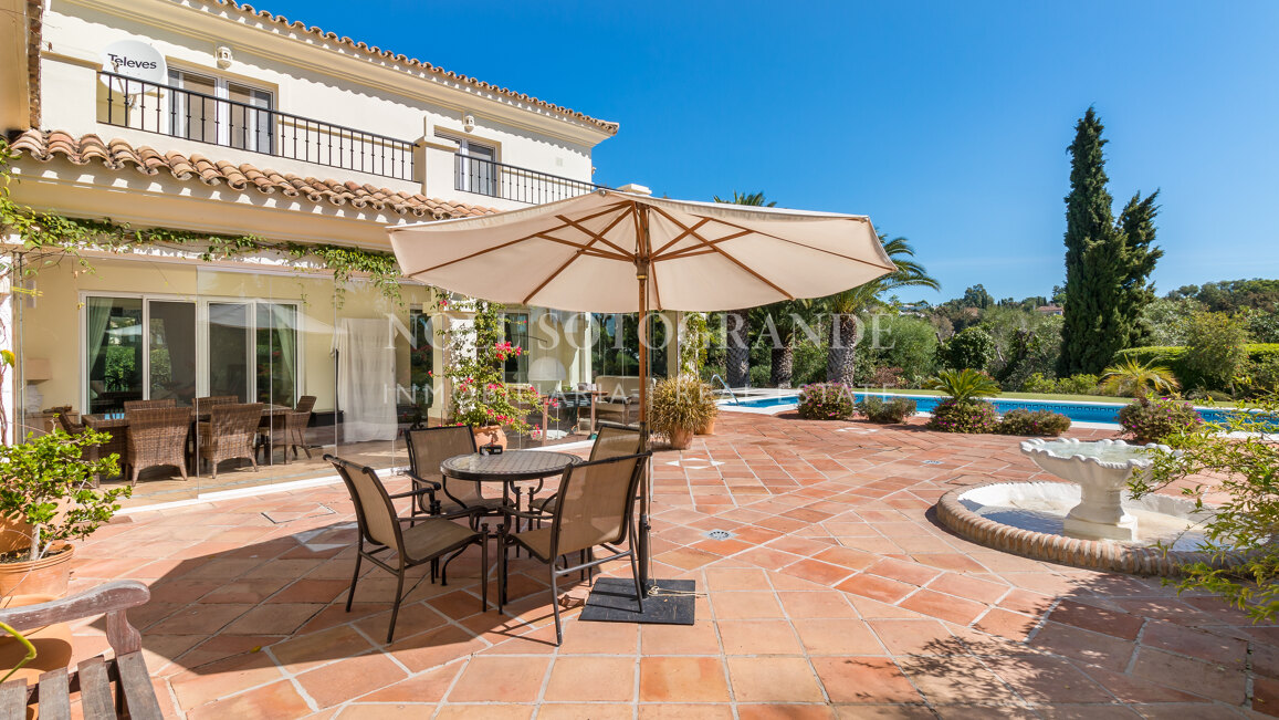 Villa French Marigold - Einfamilienhaus zum Verkauf in Sotogrande Alto
