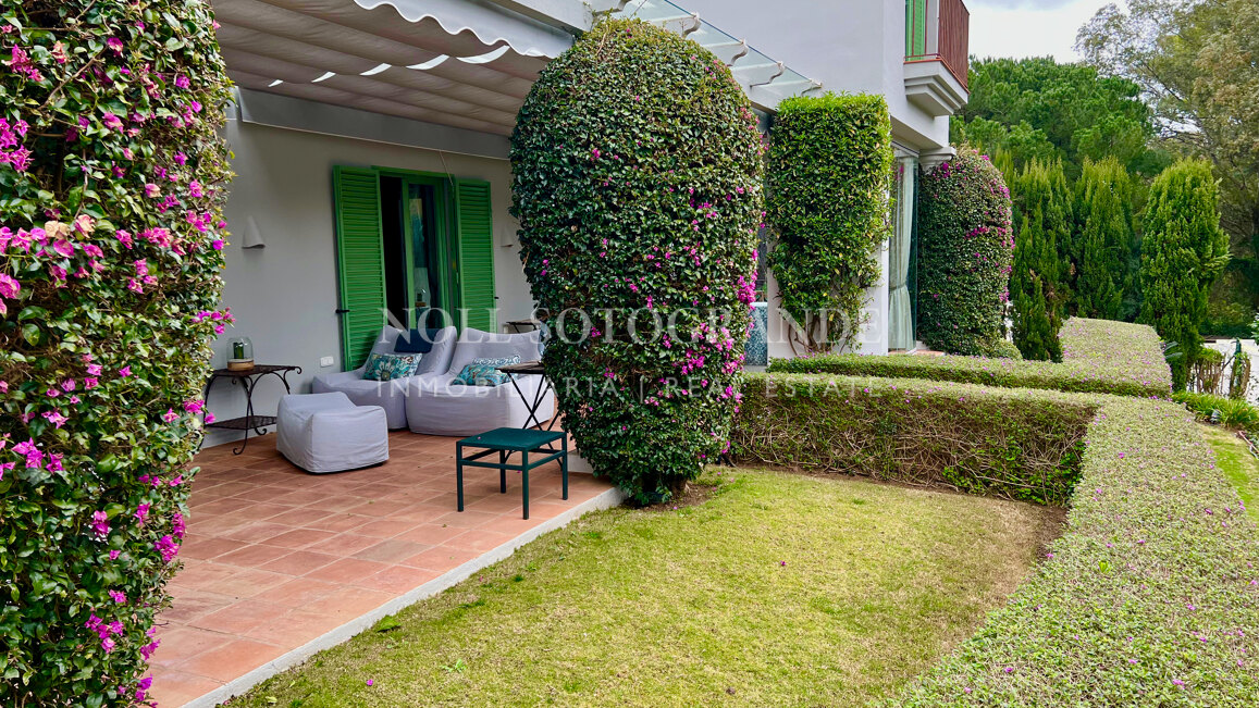 Elegante, makellose, zeitlose Villa zur Vermietung für anspruchsvolle Mieter