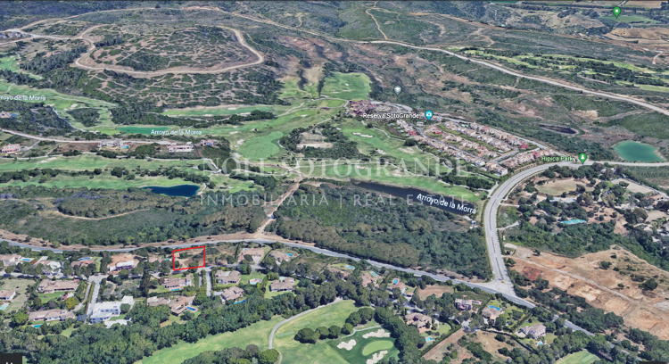 Grundstück mit Villa-Projekt zum Verkauf in Sotogrande Alto, Sotogrande