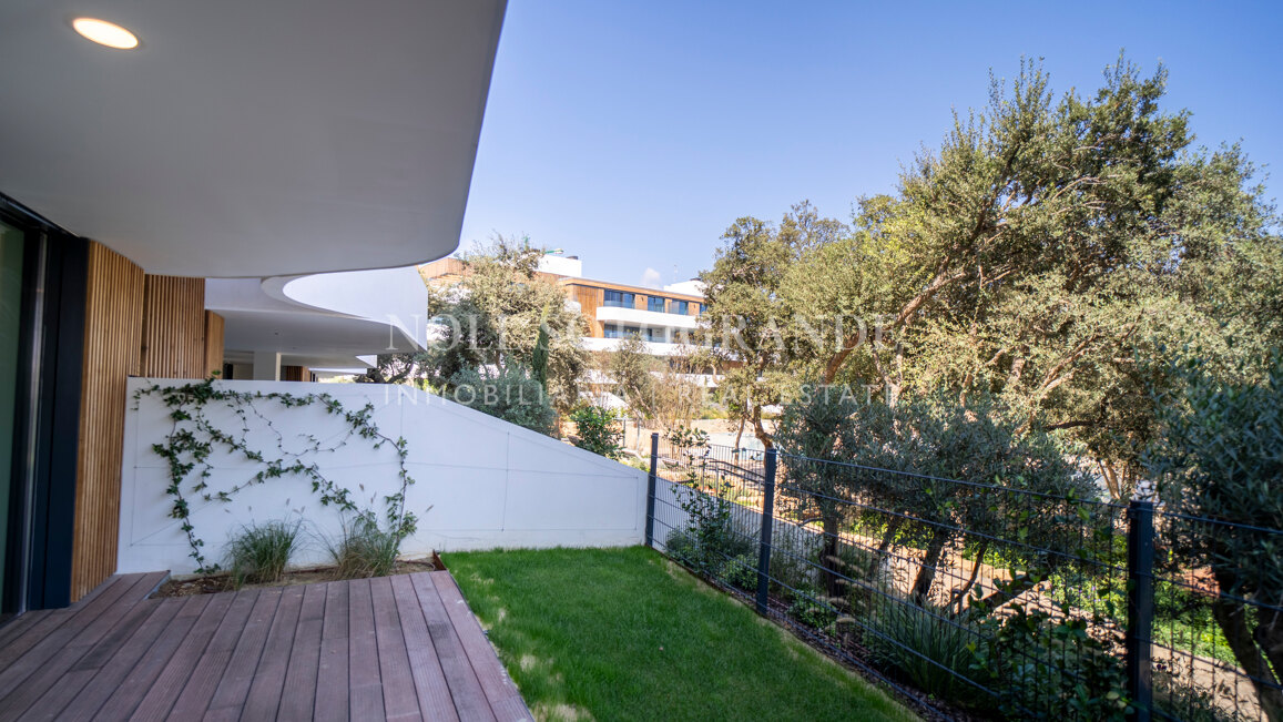 Village Verde apartamento en planta baja con jardín, Fase 1