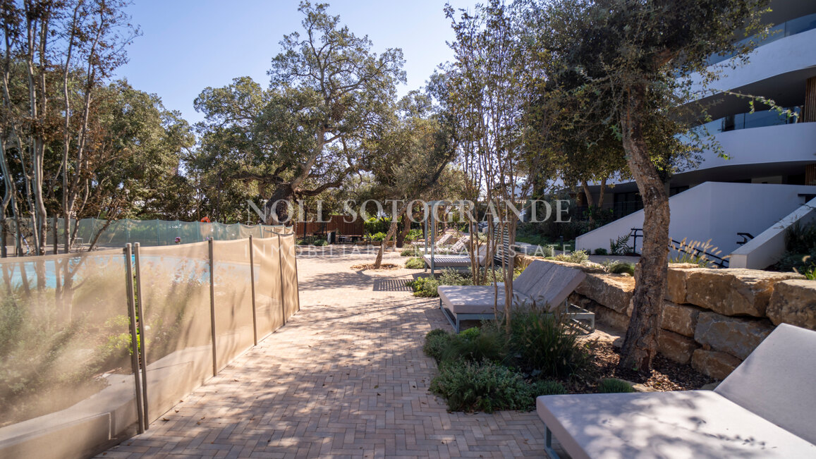 Village Verde apartamento en planta baja con jardín, Fase 1