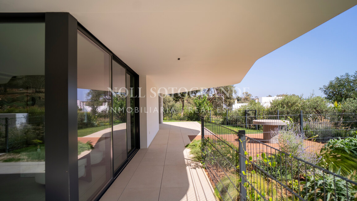Village Verde apartamento en planta baja con jardín, Fase 1