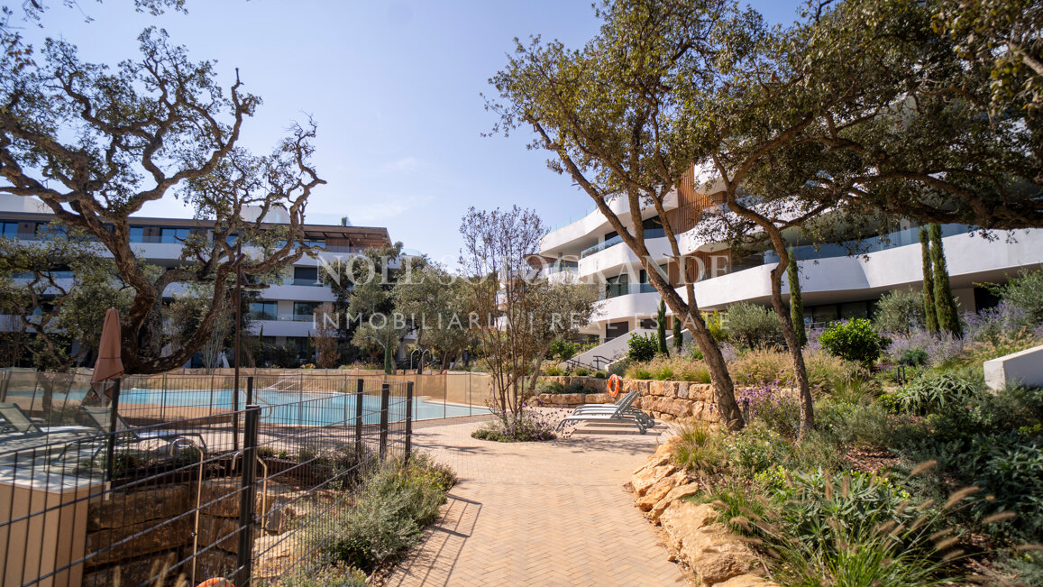 Village Verde apartamento en planta baja con jardín, Fase 1