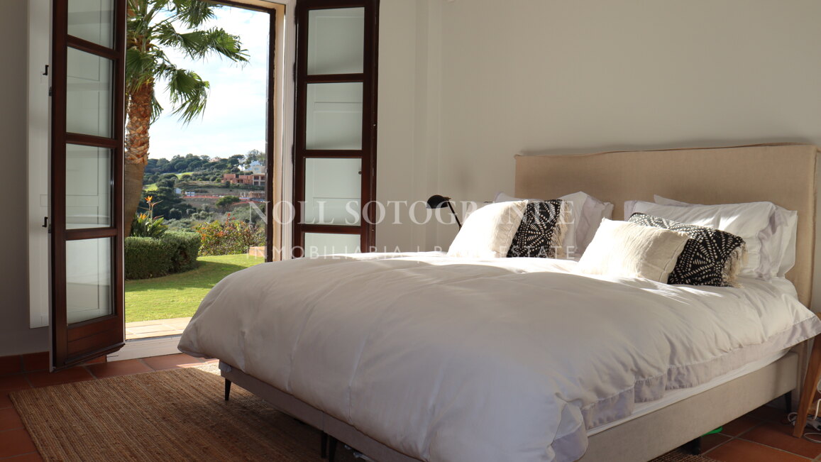 Villa zur Ferienvermietung in Los Cortijos de la Reserva, Sotogrande