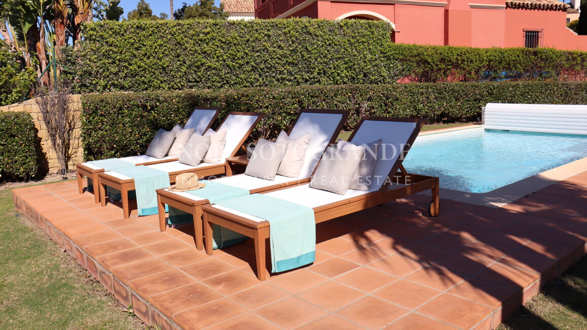 Villa zur Ferienvermietung in Los Cortijos de la Reserva, Sotogrande