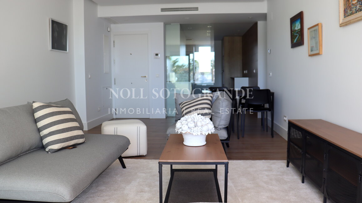 Zwei-Schlafzimmer-Wohnung zur Vermietung Marina Sotogrande