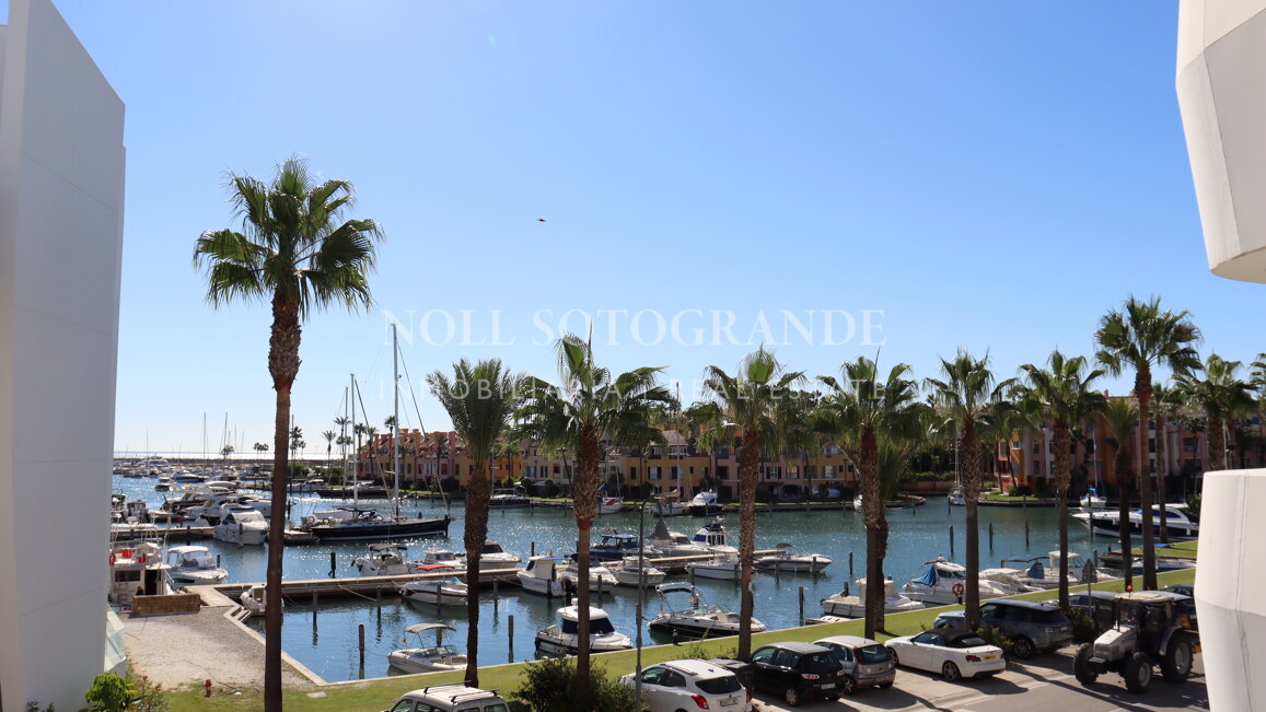 Zwei-Schlafzimmer-Wohnung zur Vermietung Marina Sotogrande