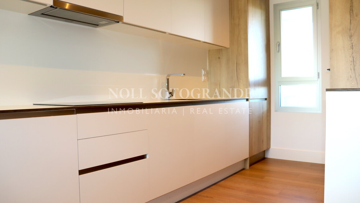 Zwei-Schlafzimmer-Wohnung zur Vermietung Marina Sotogrande