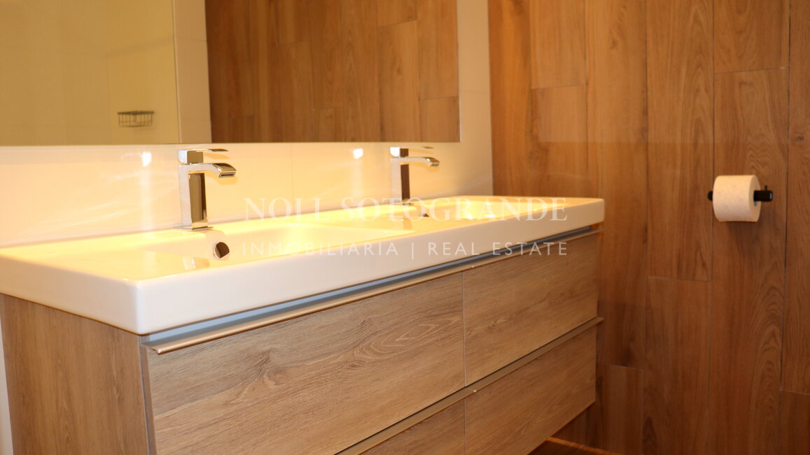 Zwei-Schlafzimmer-Wohnung zur Vermietung Marina Sotogrande