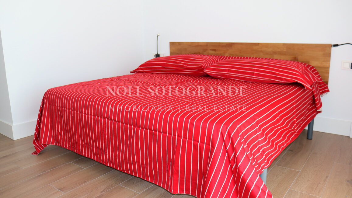 Zwei-Schlafzimmer-Wohnung zur Vermietung Marina Sotogrande