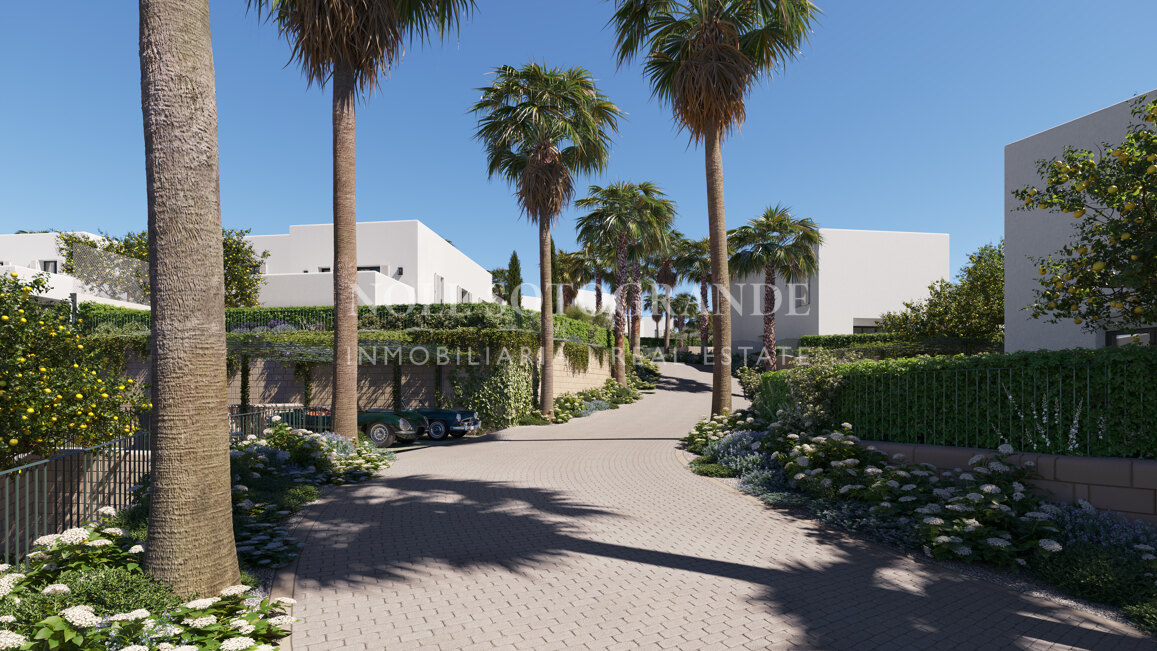 Moderne Häuser am Golfplatz vom Plan zum Verkauf in La Reserva