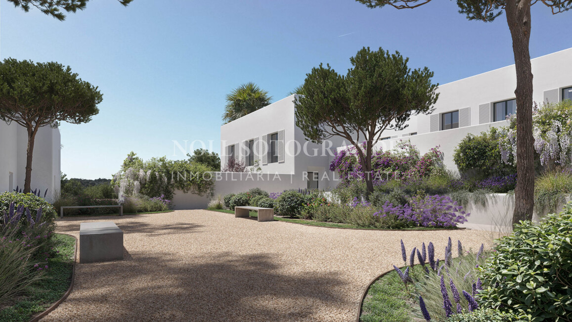 Moderne Häuser am Golfplatz vom Plan zum Verkauf in La Reserva