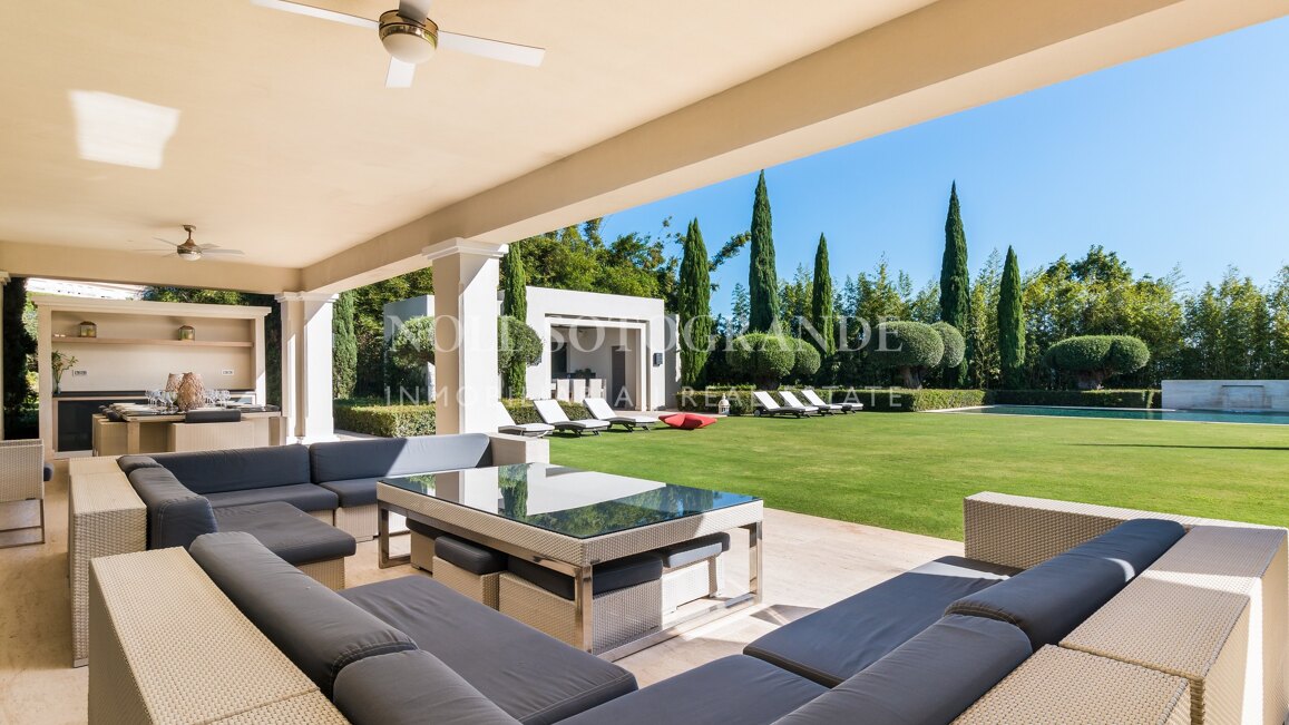 Traditionell/moderne Villa zu verkaufen in Sotogrande Alto