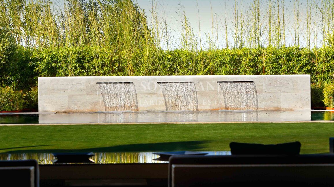 Traditionell/moderne Villa zu verkaufen in Sotogrande Alto