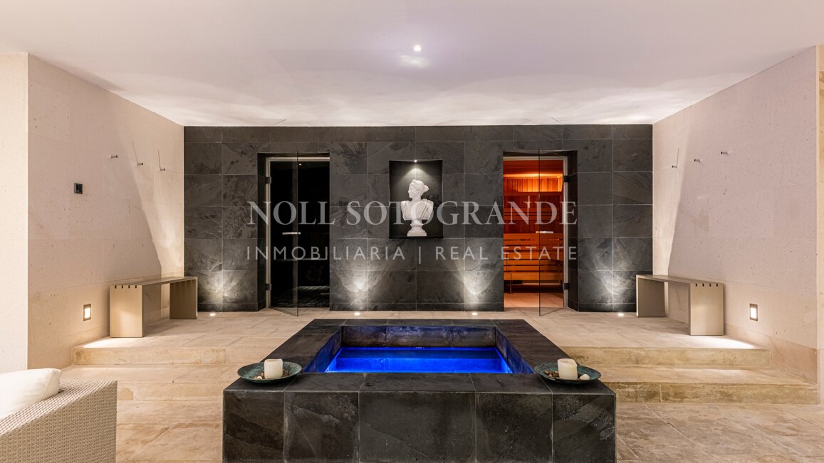 Traditionell/moderne Villa zu verkaufen in Sotogrande Alto