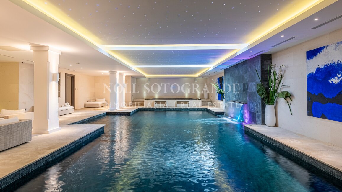 Traditionell/moderne Villa zu verkaufen in Sotogrande Alto