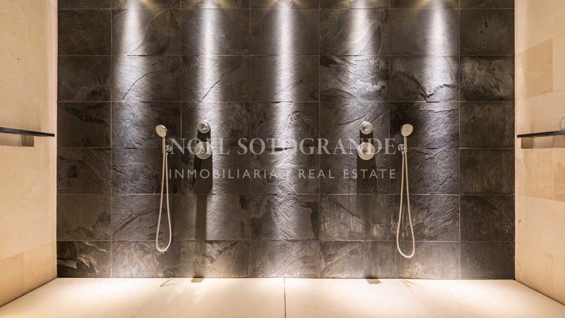 Traditionell/moderne Villa zu verkaufen in Sotogrande Alto