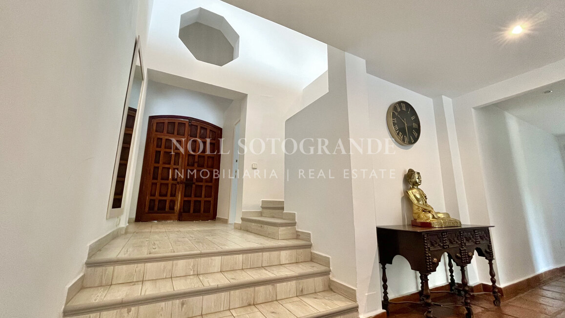 Casa Zana Luxusvilla mit Meerblick zur kurzfristigen Vermietung in Sotogrande Alto