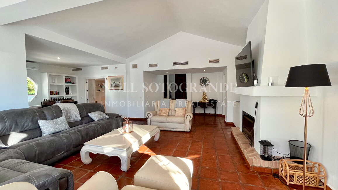 Casa Zana Luxusvilla mit Meerblick zur kurzfristigen Vermietung in Sotogrande Alto