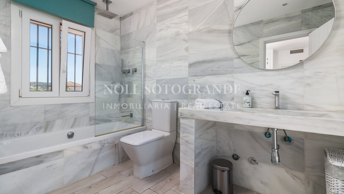 Casa Zana Luxusvilla mit Meerblick zur kurzfristigen Vermietung in Sotogrande Alto