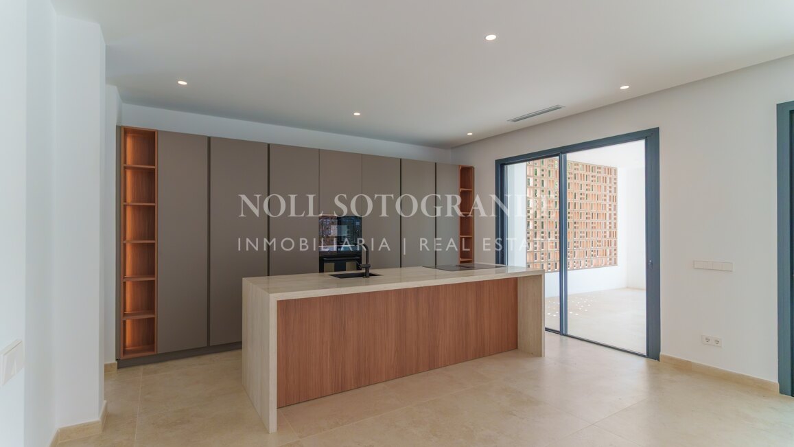 Modern elegance of a new villa for sale in Sotogrande