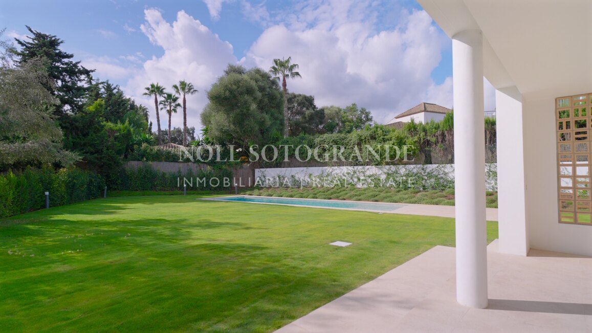 Modern elegance of a new villa for sale in Sotogrande