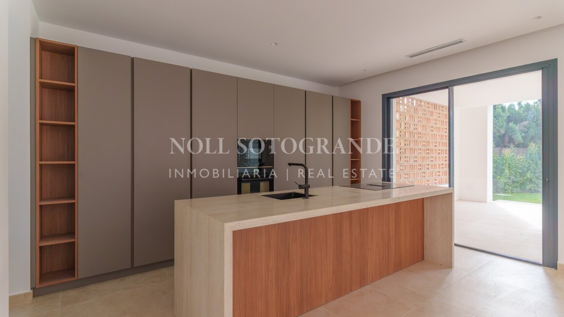 Modern elegance of a new villa for sale in Sotogrande