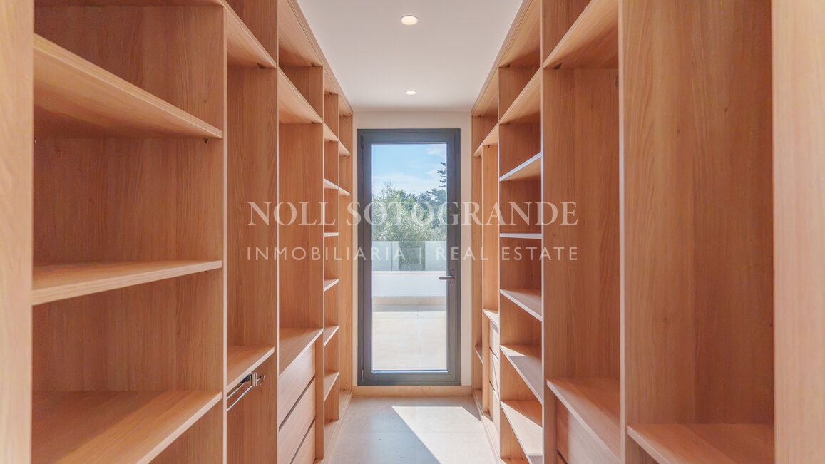 Modern elegance of a new villa for sale in Sotogrande