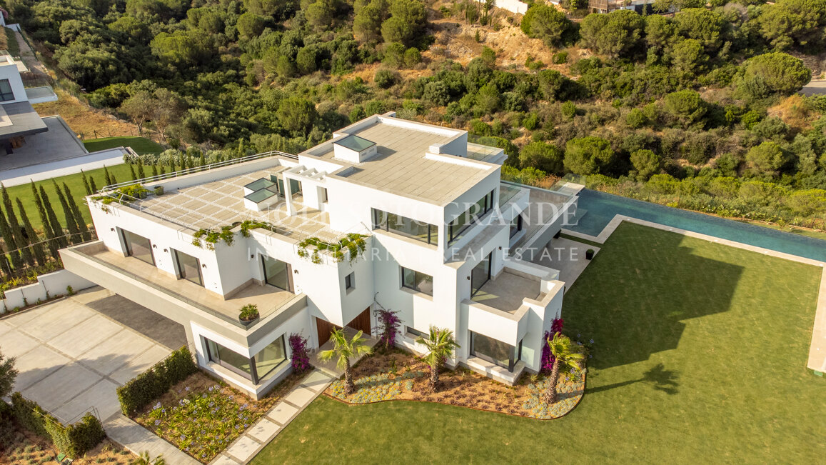 Villa Gardenia - Moderne Villa mit 8 Schlafzimmern in der Nähe der Sotogrande International School