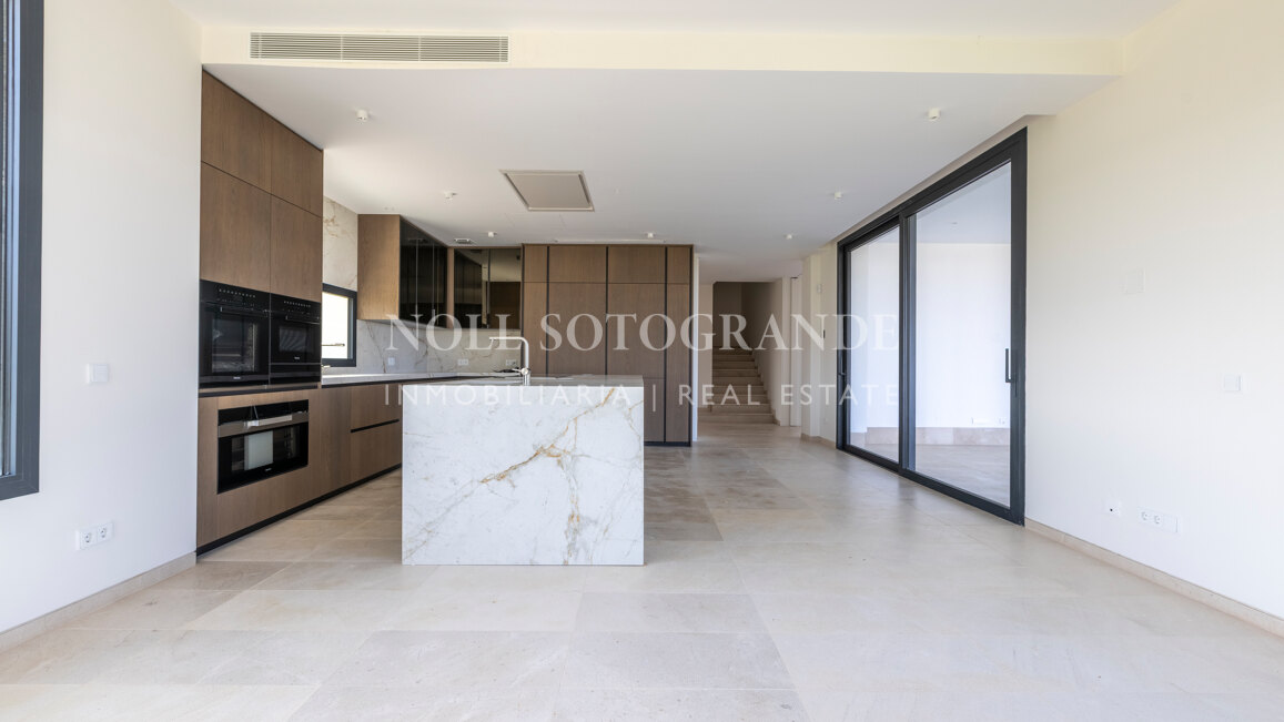 Villa Gardenia - Moderne Villa mit 8 Schlafzimmern in der Nähe der Sotogrande International School