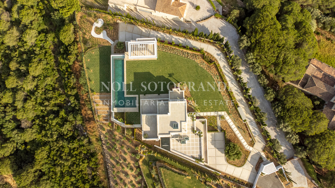 Villa Gardenia - Moderne Villa mit 8 Schlafzimmern in der Nähe der Sotogrande International School