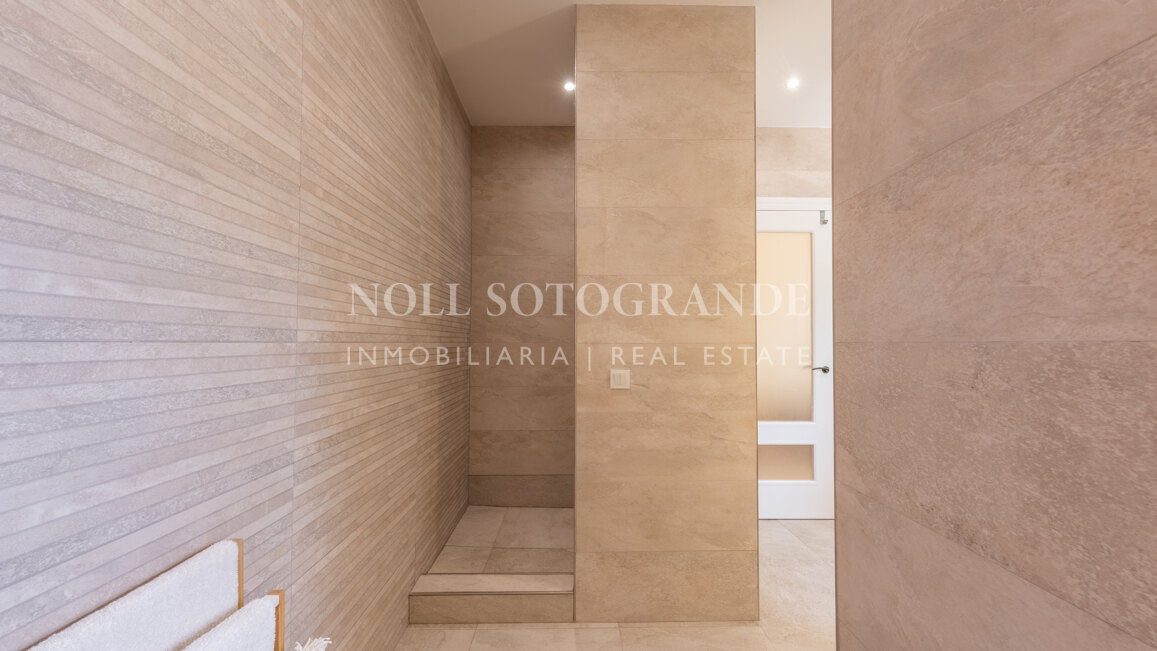 Villa zu verkaufen in Sotogrande Alto