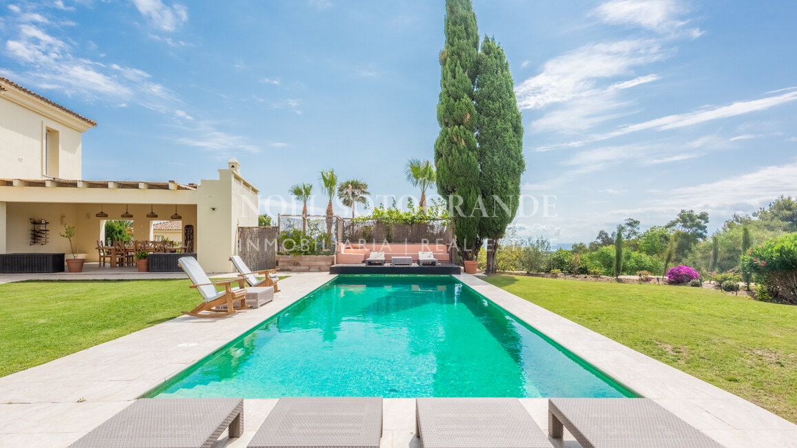 Villa zu verkaufen in Sotogrande Alto