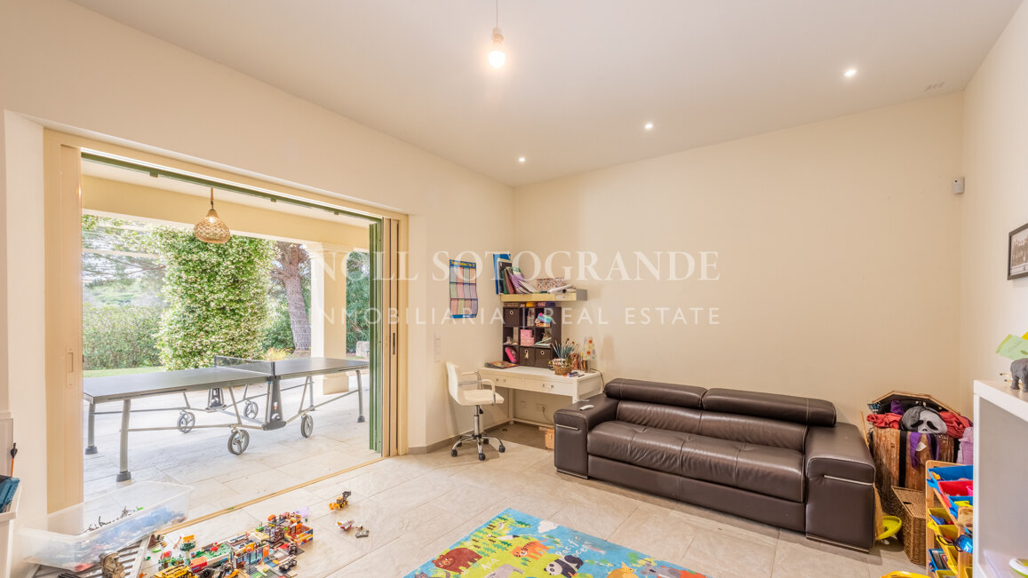 Villa zu verkaufen in Sotogrande Alto