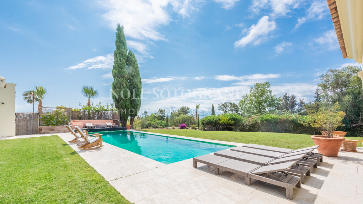 Villa zu verkaufen in Sotogrande Alto