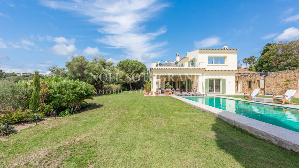 Villa zu verkaufen in Sotogrande Alto