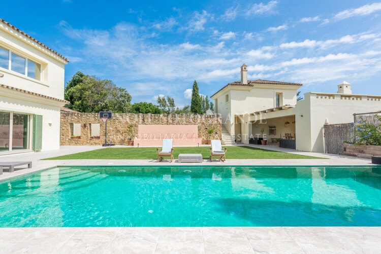 Villa zu verkaufen in Sotogrande Alto